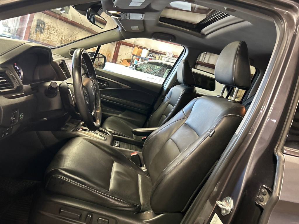 Used 2022 Honda Ridgeline RTL-E image 16