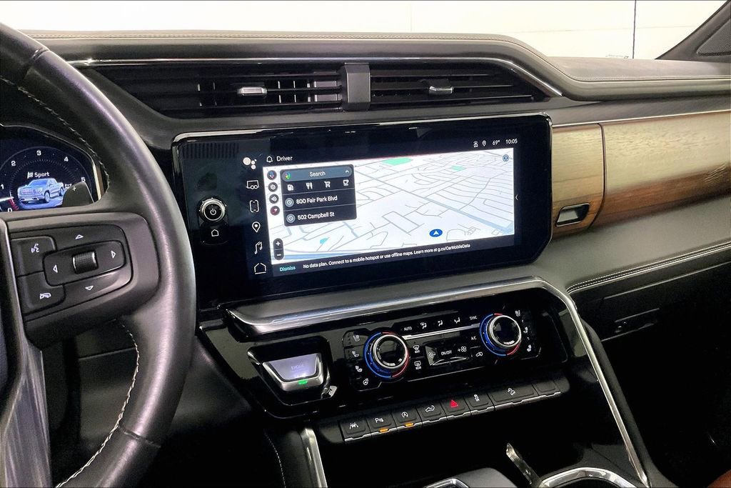 Used 2025 GMC Sierra 1500 Denali Ultimate image 9