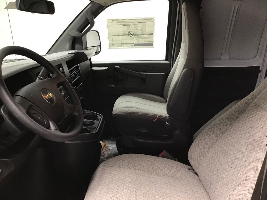 New 2025 Chevrolet Express 2500 image 15
