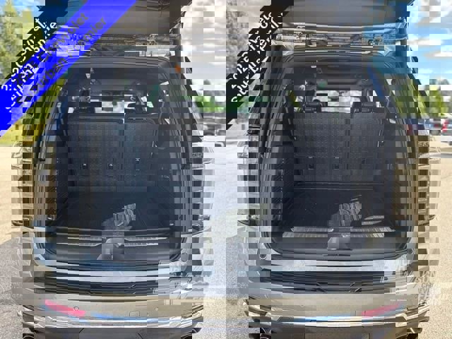 New 2025 Chevrolet Suburban Premier w/ Sun And Tow Package image 30