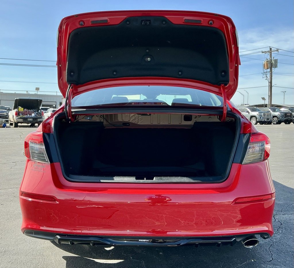 Used 2023 Honda Civic Sport image 17