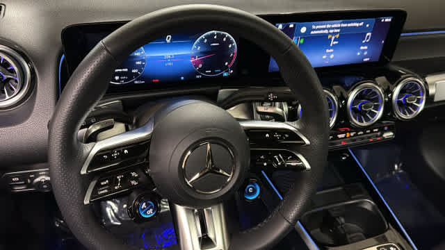 Certified 2026 Mercedes-Benz GLB 35 AMG 4MATIC image 28