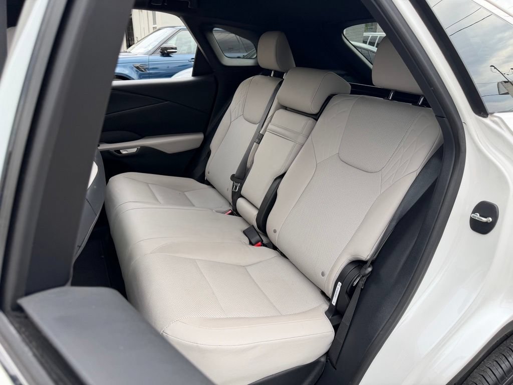 Used 2023 Lexus RX 350 Premium w/ Cold Area Package AWD/4WD image 14