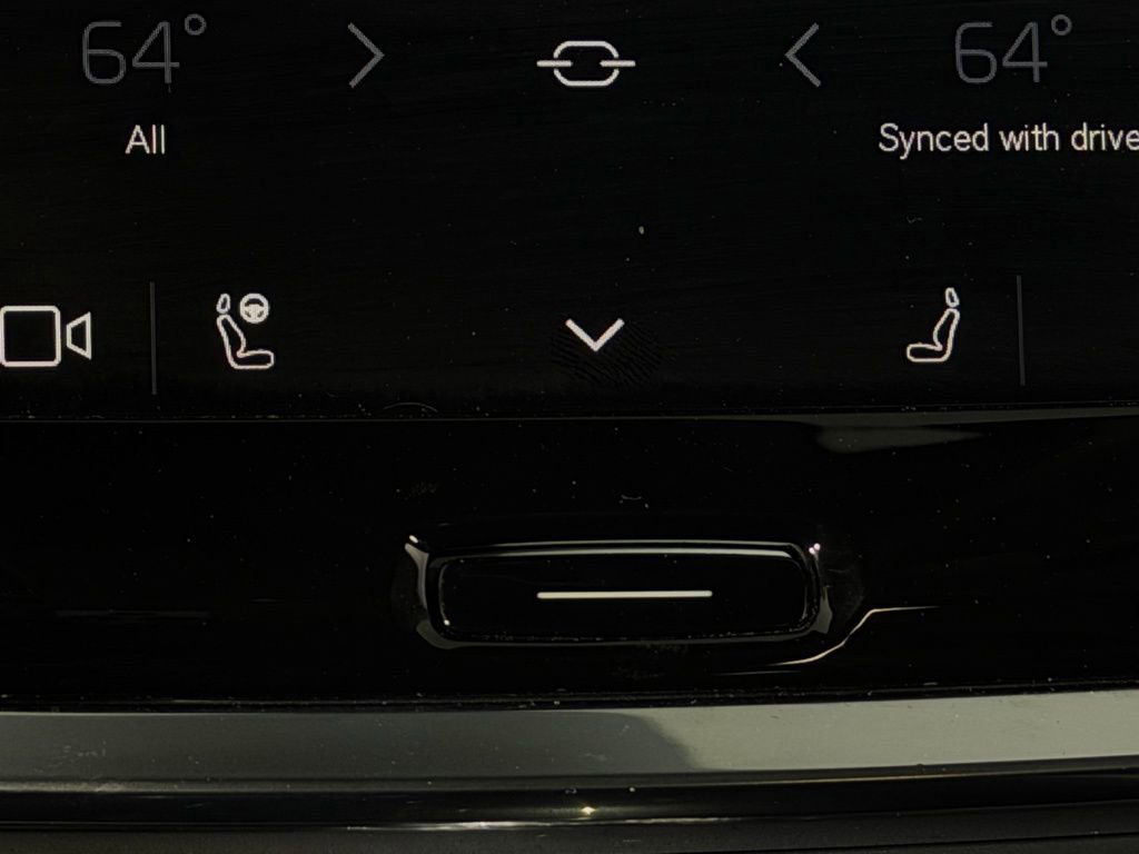 Used 2025 Volvo S60 B5 Core image 18