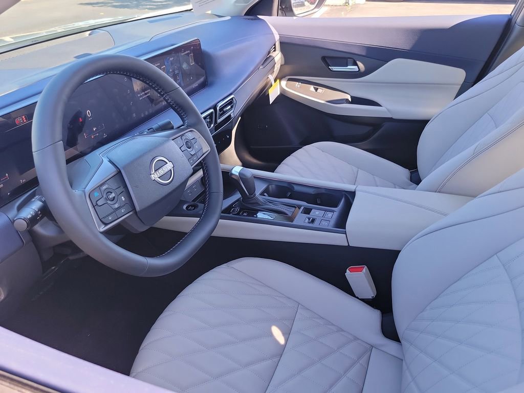 New 2026 Nissan Sentra SL w/ Floor Mat Package FWD image 3