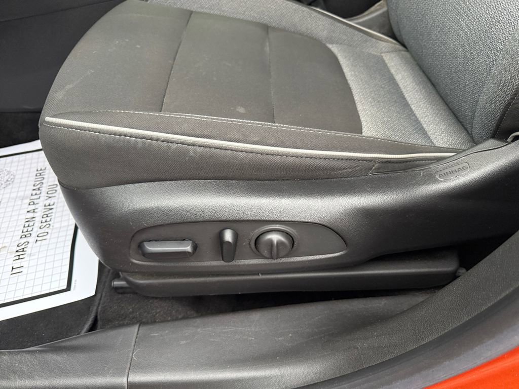 Used 2022 Chevrolet TrailBlazer LT w/ Convenience Package image 20