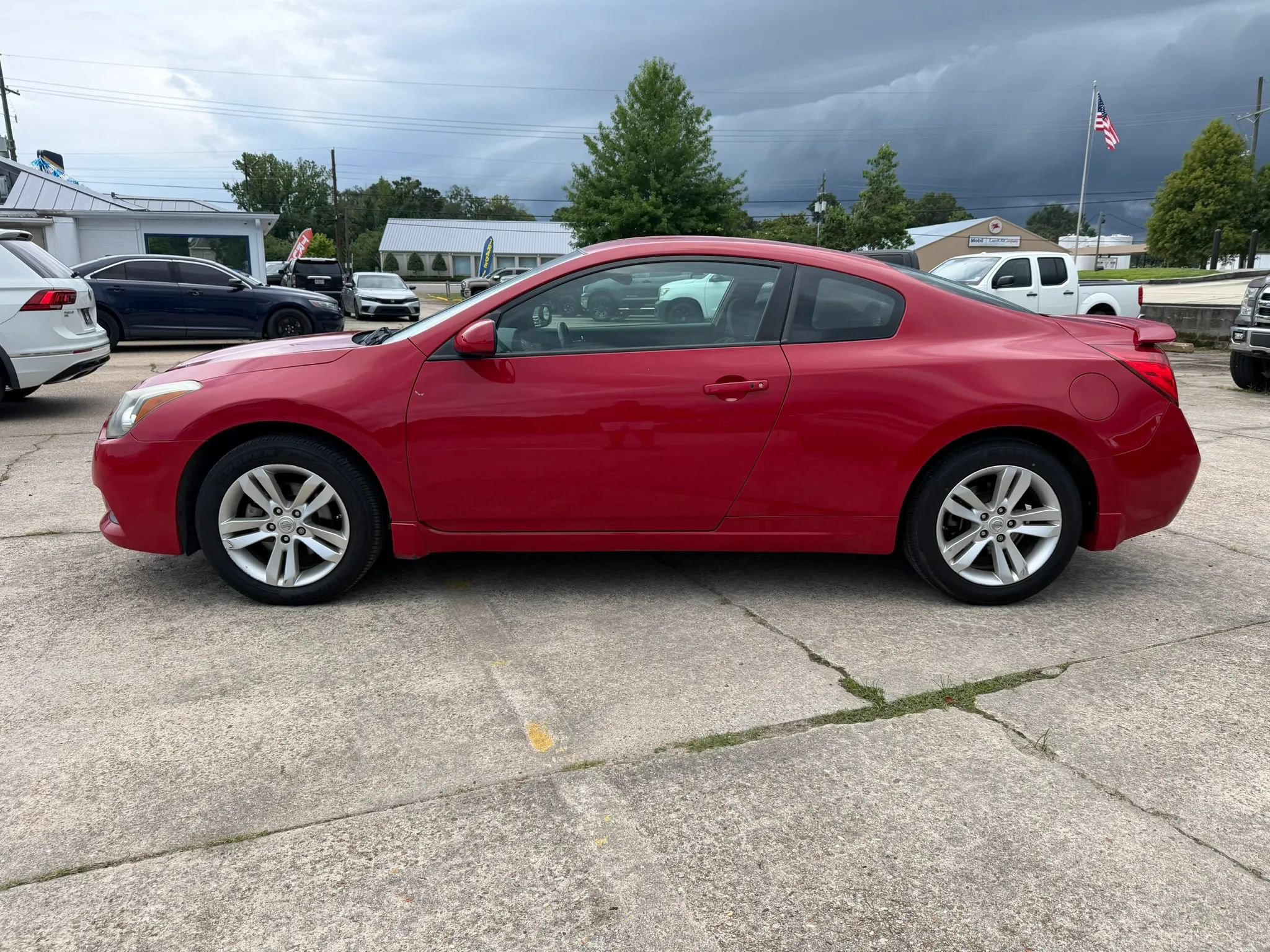 Used 2012 Nissan Altima 2.5 S w/ Convenience Pkg FWD image 2