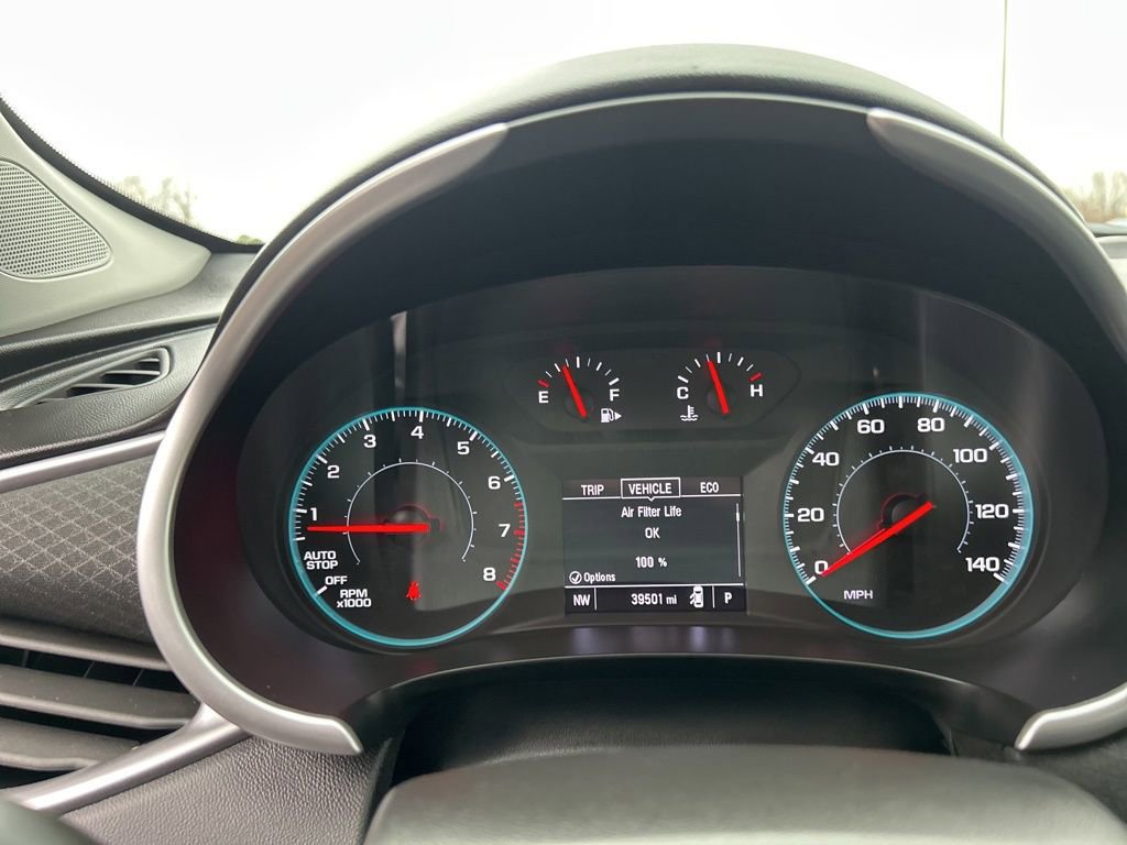 Used 2025 Chevrolet Malibu LT image 21