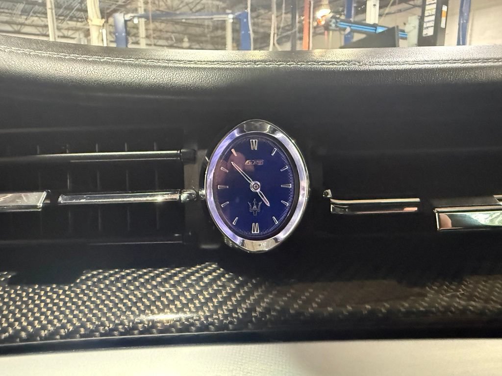 Used 2015 Maserati Quattroporte GTS RWD image 36