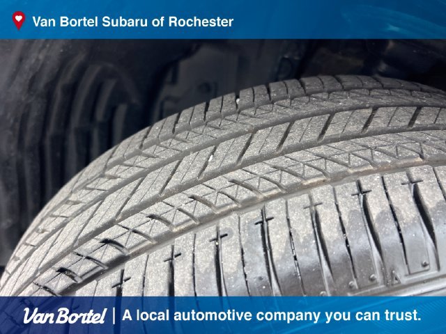 Certified 2023 Subaru Forester Limited AWD/4WD image 10