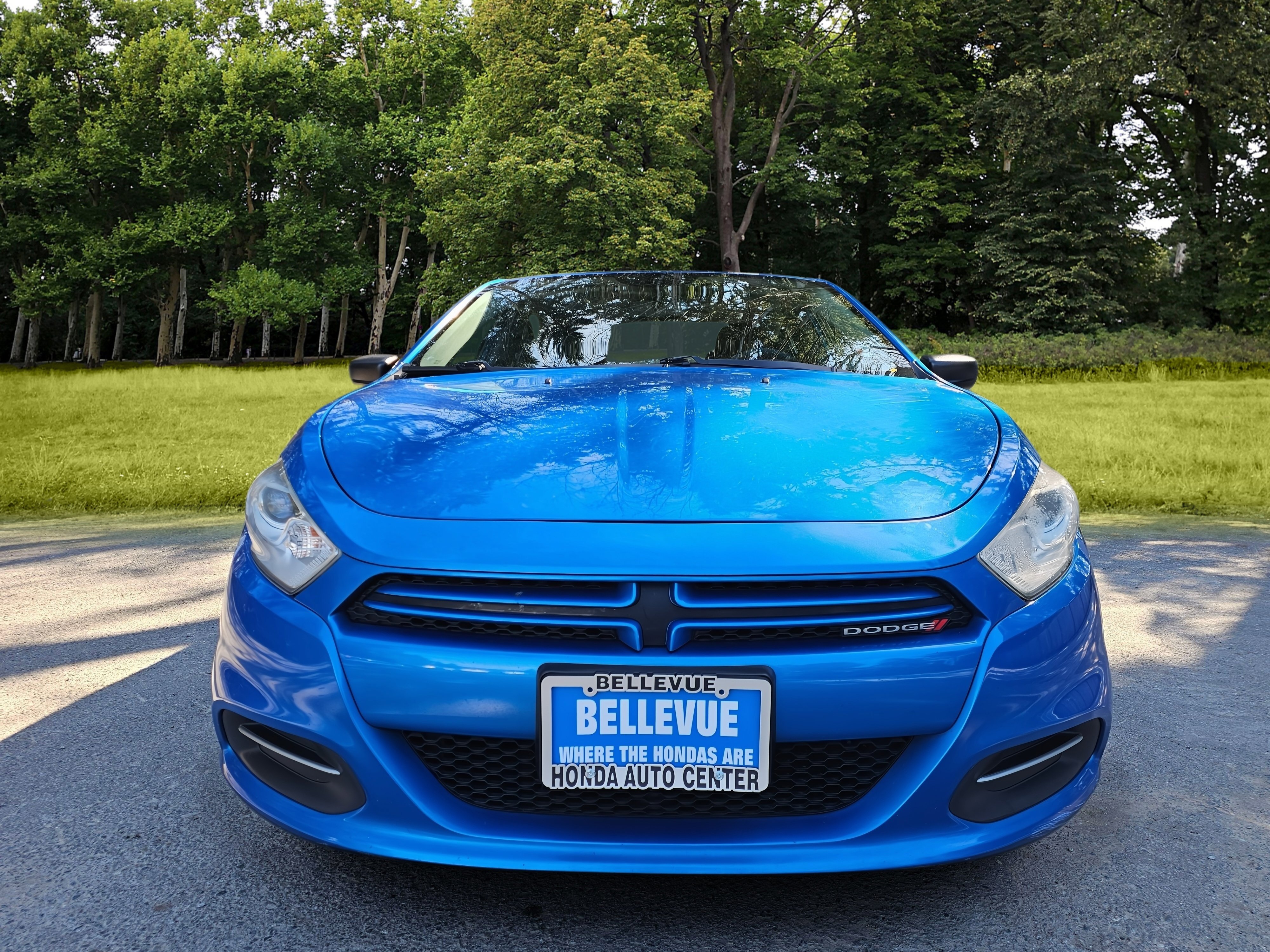 Used 2016 Dodge Dart SE image 2