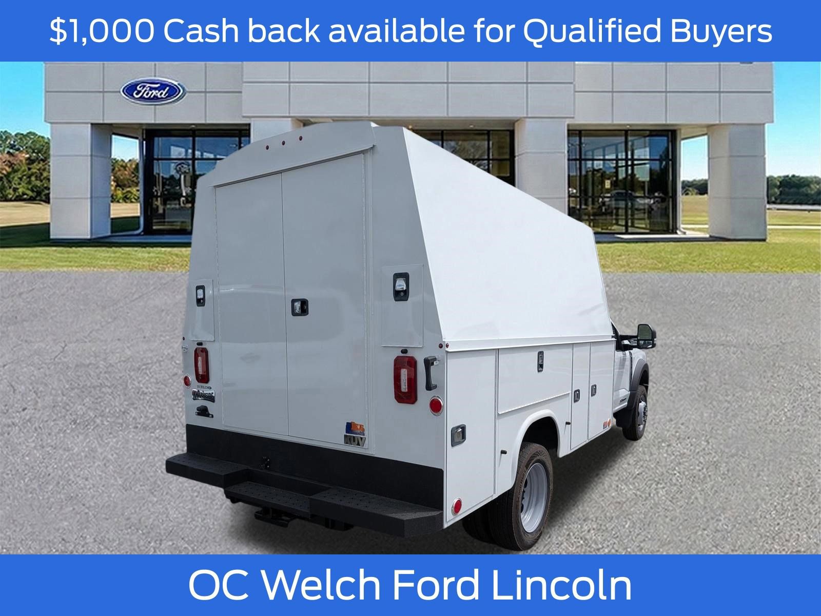 New 2026 Ford F550 4x4 Regular Cab Super Duty w/ XL Chrome Package image 3