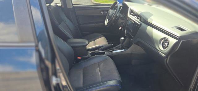 Used 2017 Toyota Corolla SE w/ Carpet Mat Package (TMS) image 21
