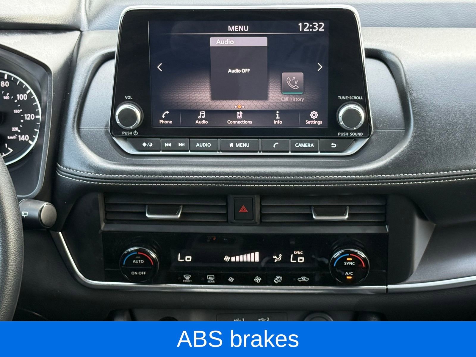 Used 2024 Nissan Rogue SV image 23