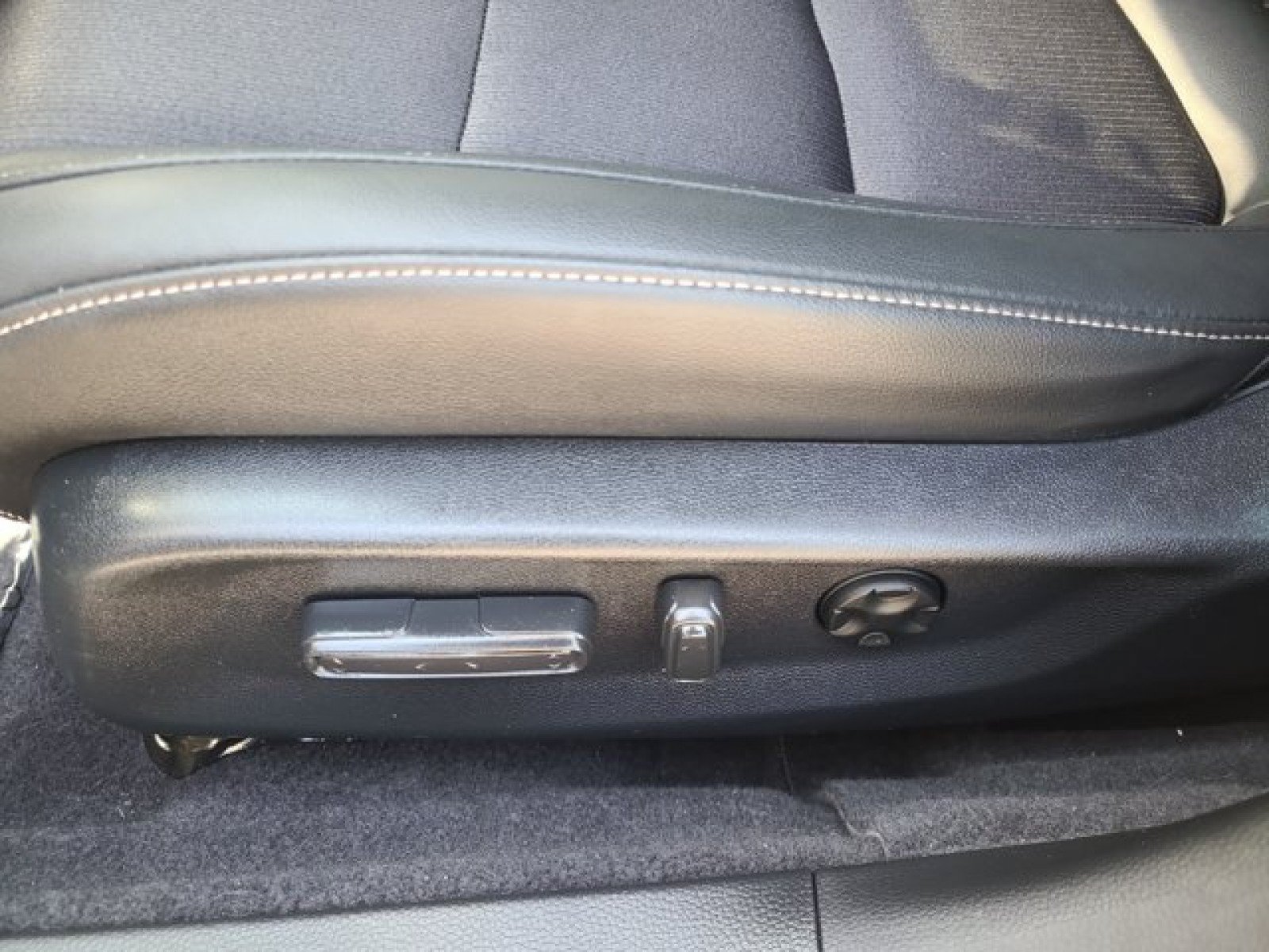 Used 2022 Honda Accord Sport image 12