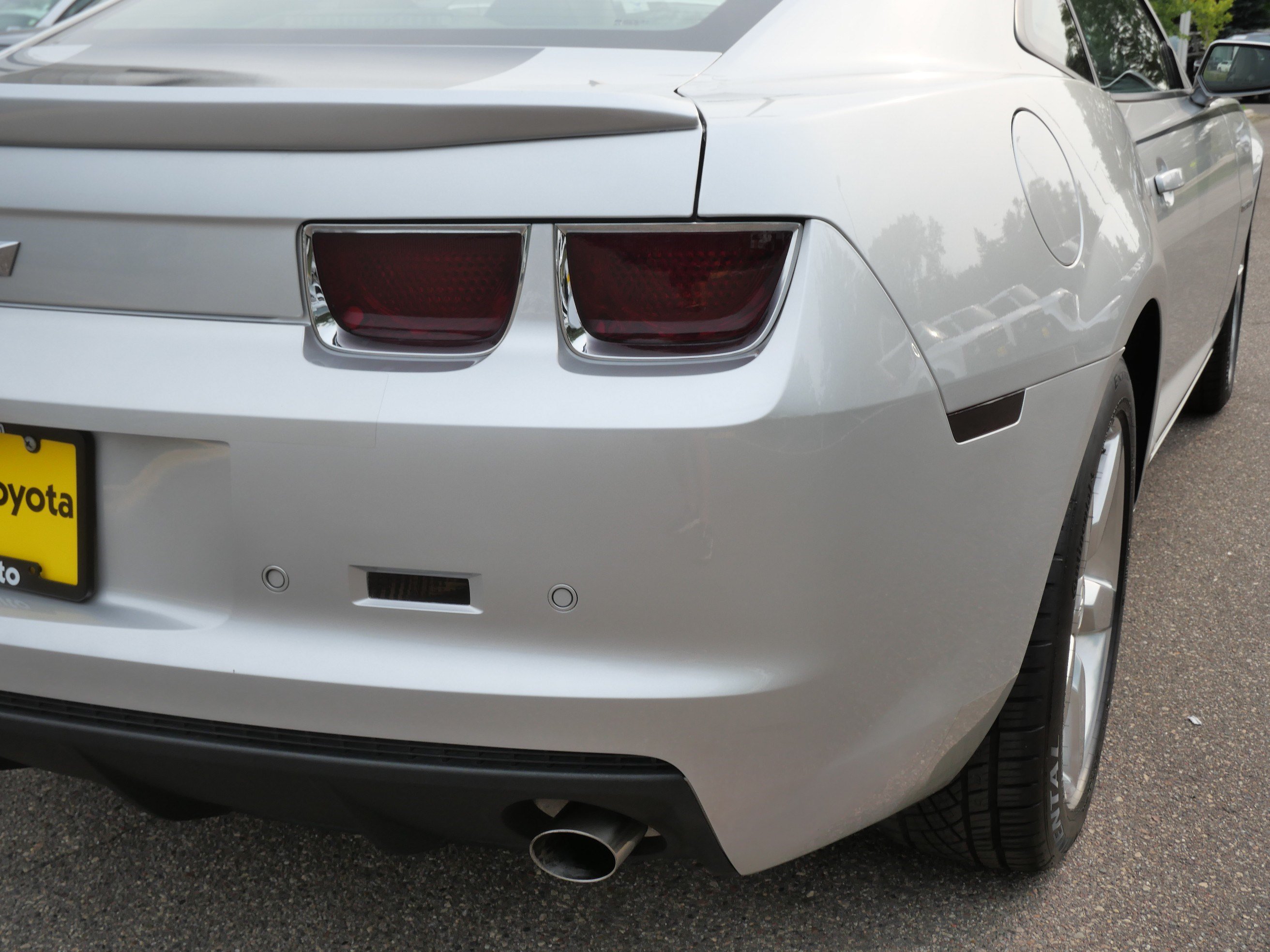 Used 2011 Chevrolet Camaro LT RWD image 17