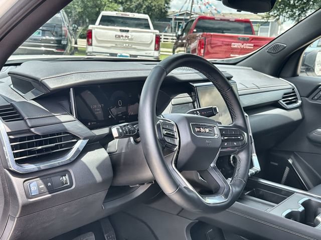 Used 2026 GMC Acadia Elevation w/ Elevation Premium Package FWD image 10