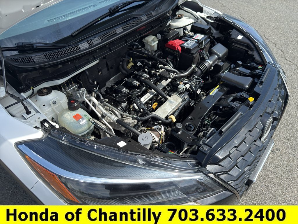 Used 2022 Nissan Kicks SR FWD image 28