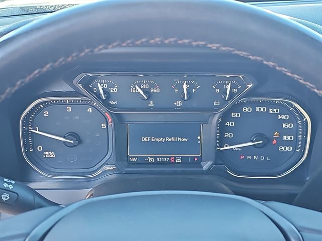 Used 2022 GMC Sierra 2500 AT4 w/ Gooseneck/5TH Wheel Package AWD/4WD image 10
