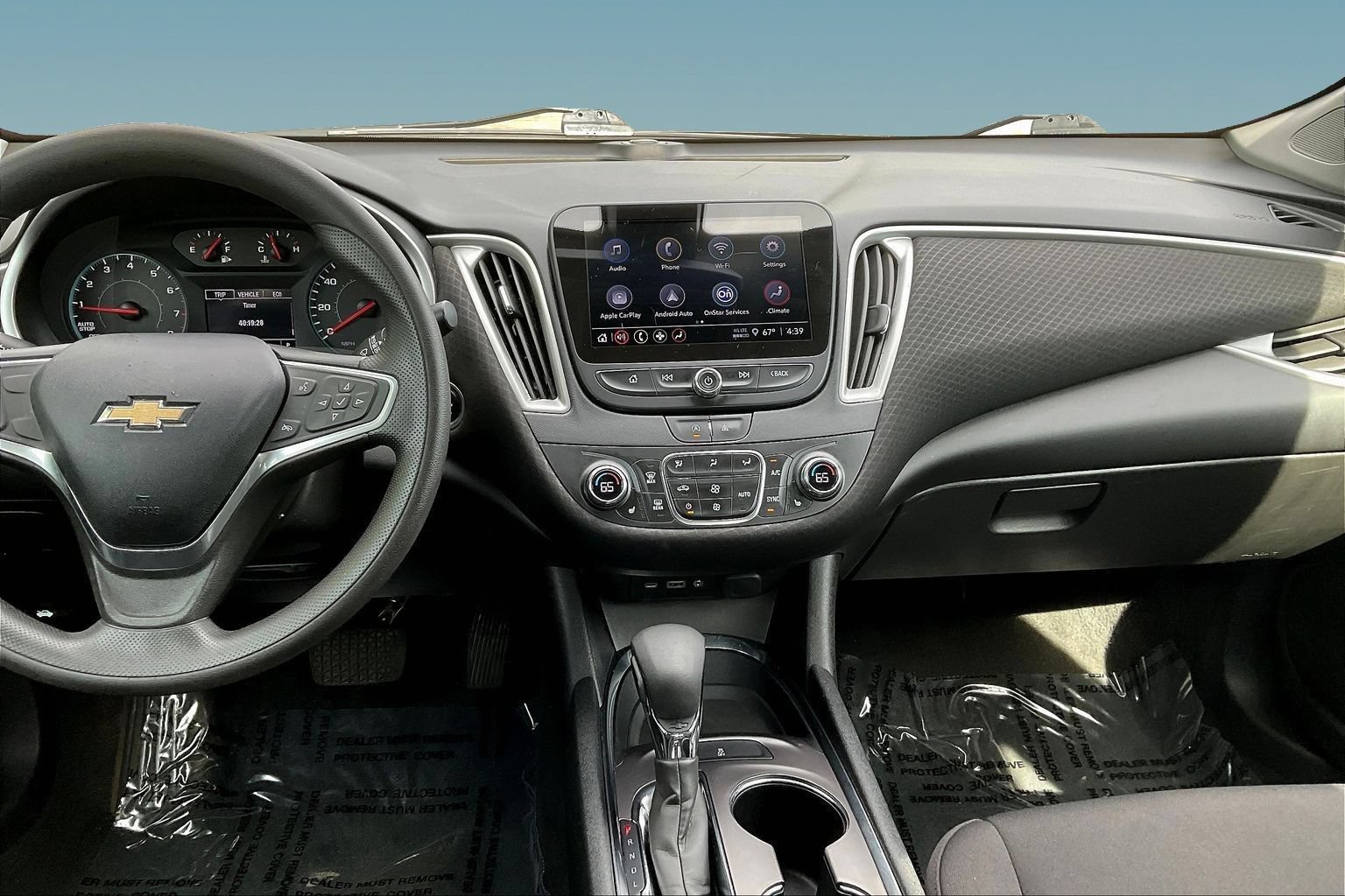 Used 2022 Chevrolet Malibu LT FWD image 9