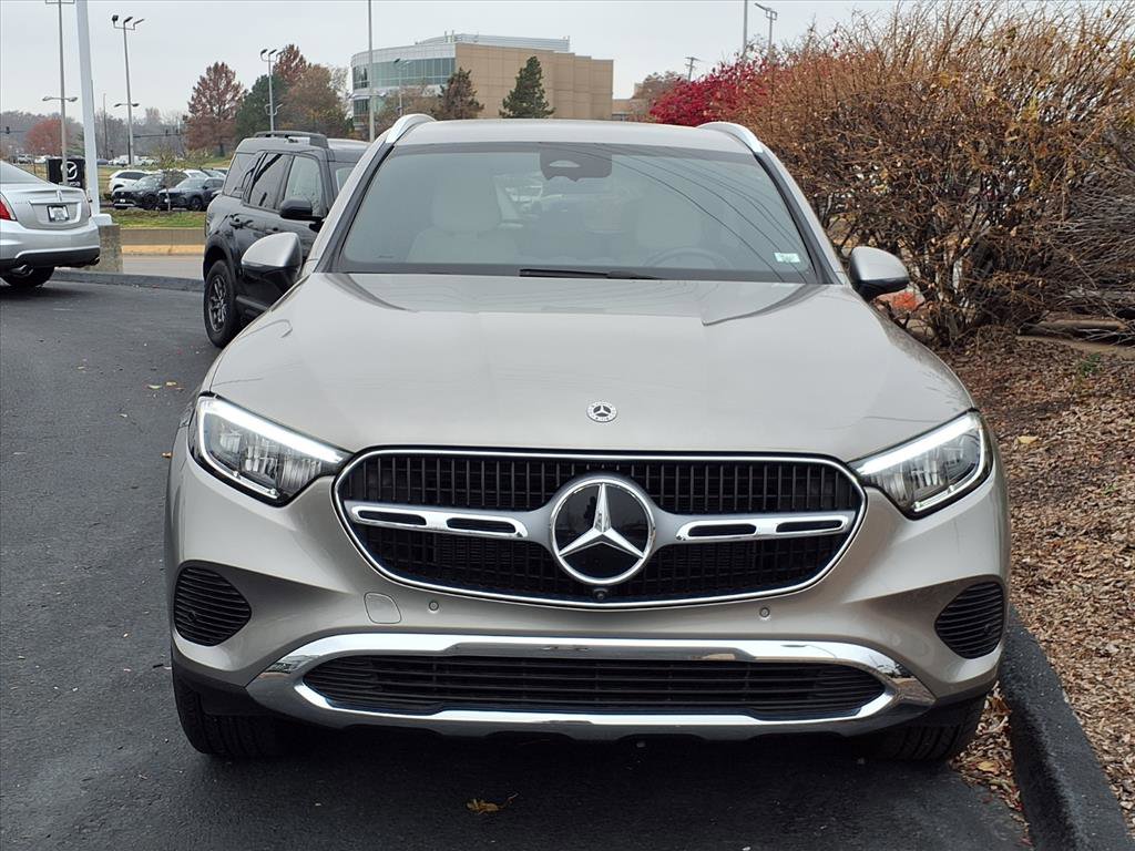 Used 2024 Mercedes-Benz GLC 300 4MATIC image 30