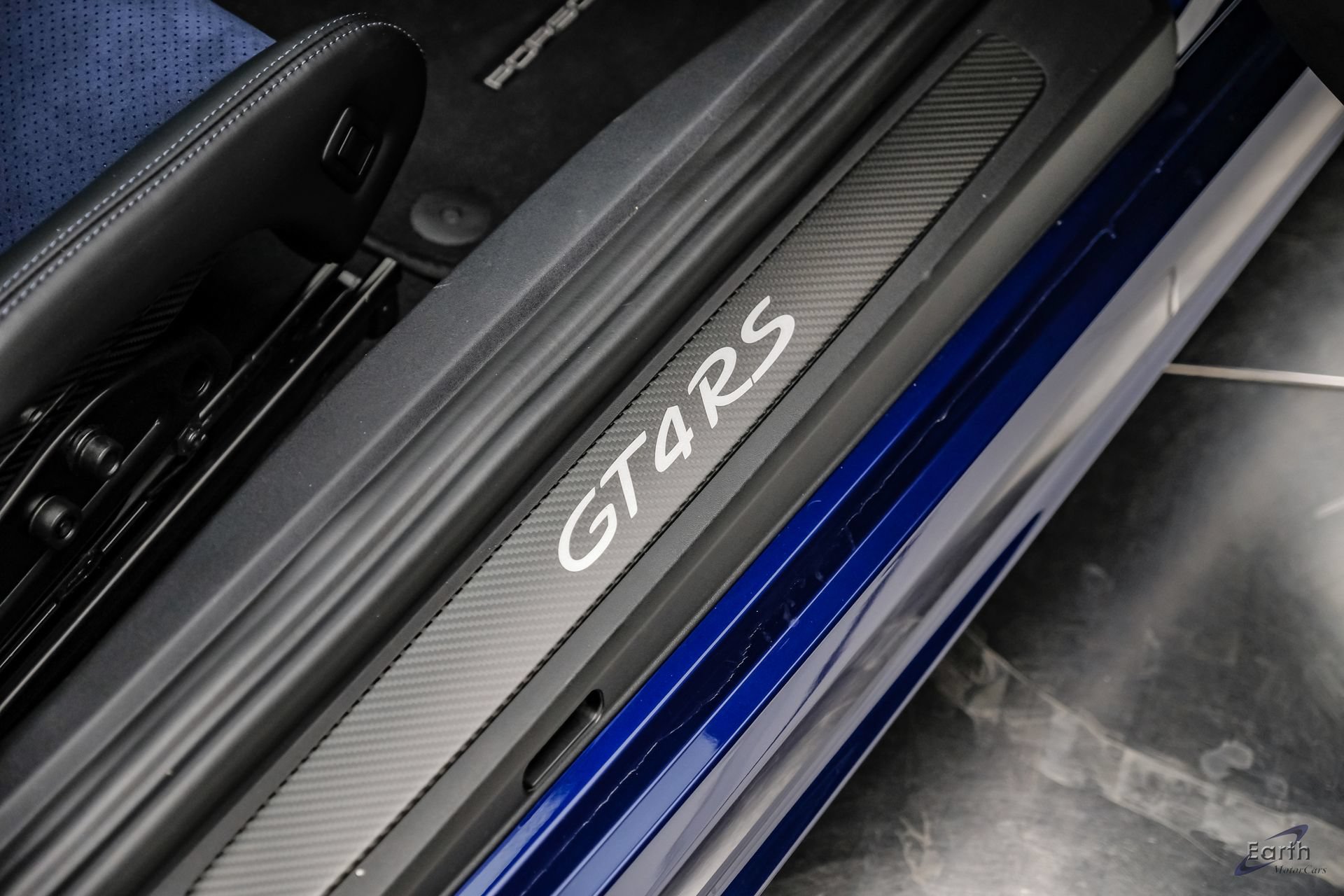 Used 2025 Porsche 718 Cayman GT4 RS RWD image 64