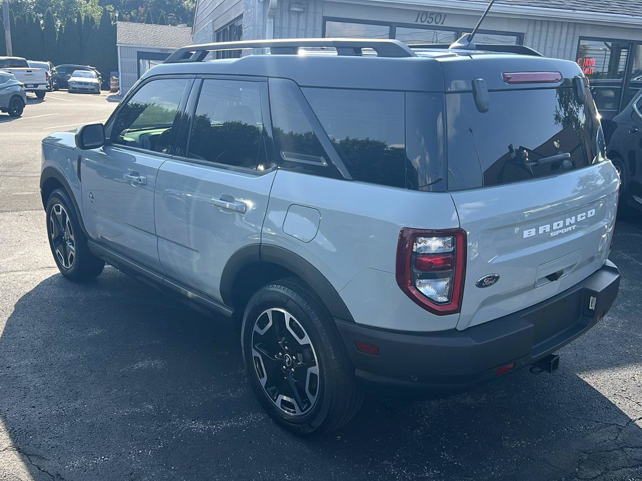 Used 2022 Ford Bronco Sport Outer Banks w/ Tech Package AWD/4WD image 6