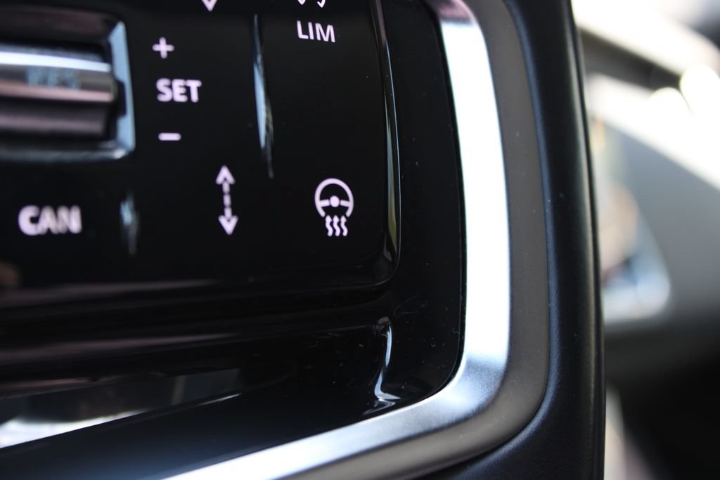 Used 2023 Land Rover Range Rover Velar R-Dynamic S AWD/4WD image 19