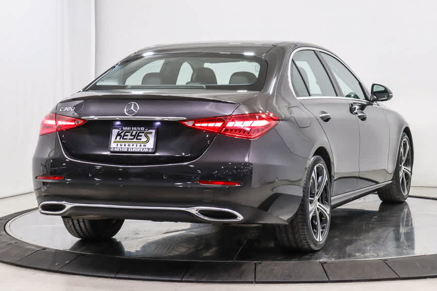 Used 2023 Mercedes-Benz C 300 Sedan image 6