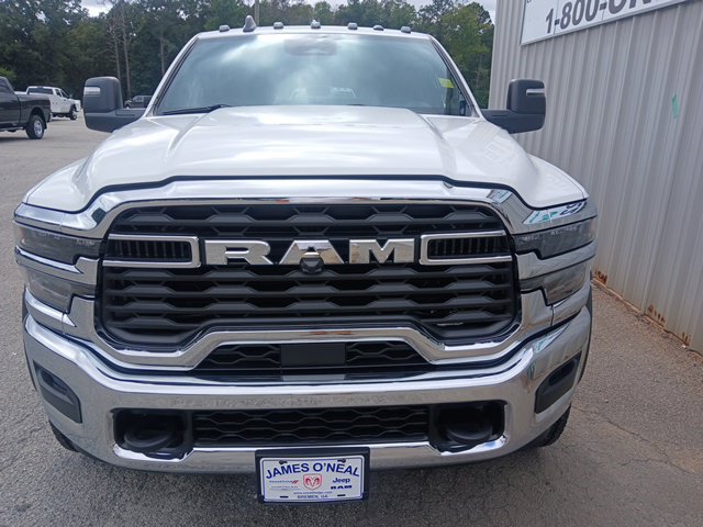 New 2026 RAM 5500 Tradesman w/ Chrome Appearance Group AWD/4WD image 15
