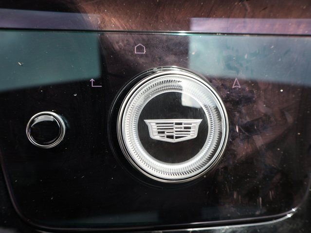 Certified 2025 Cadillac Escalade Premium Luxury Platinum image 34