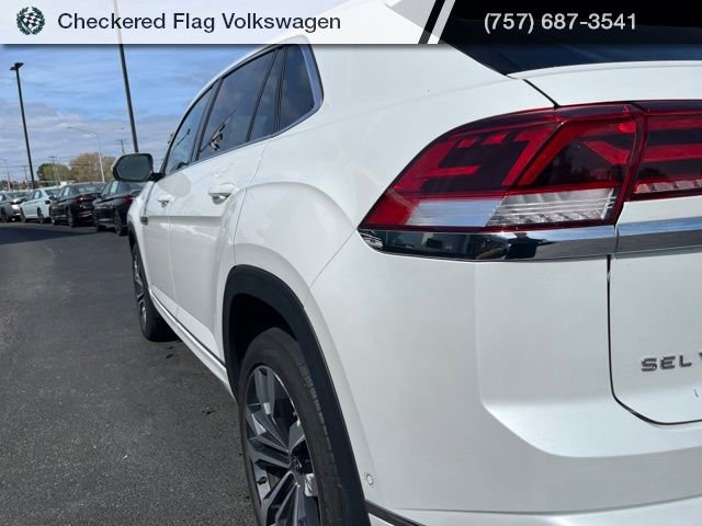 Used 2023 Volkswagen Atlas Cross Sport SEL Premium R-Line image 9