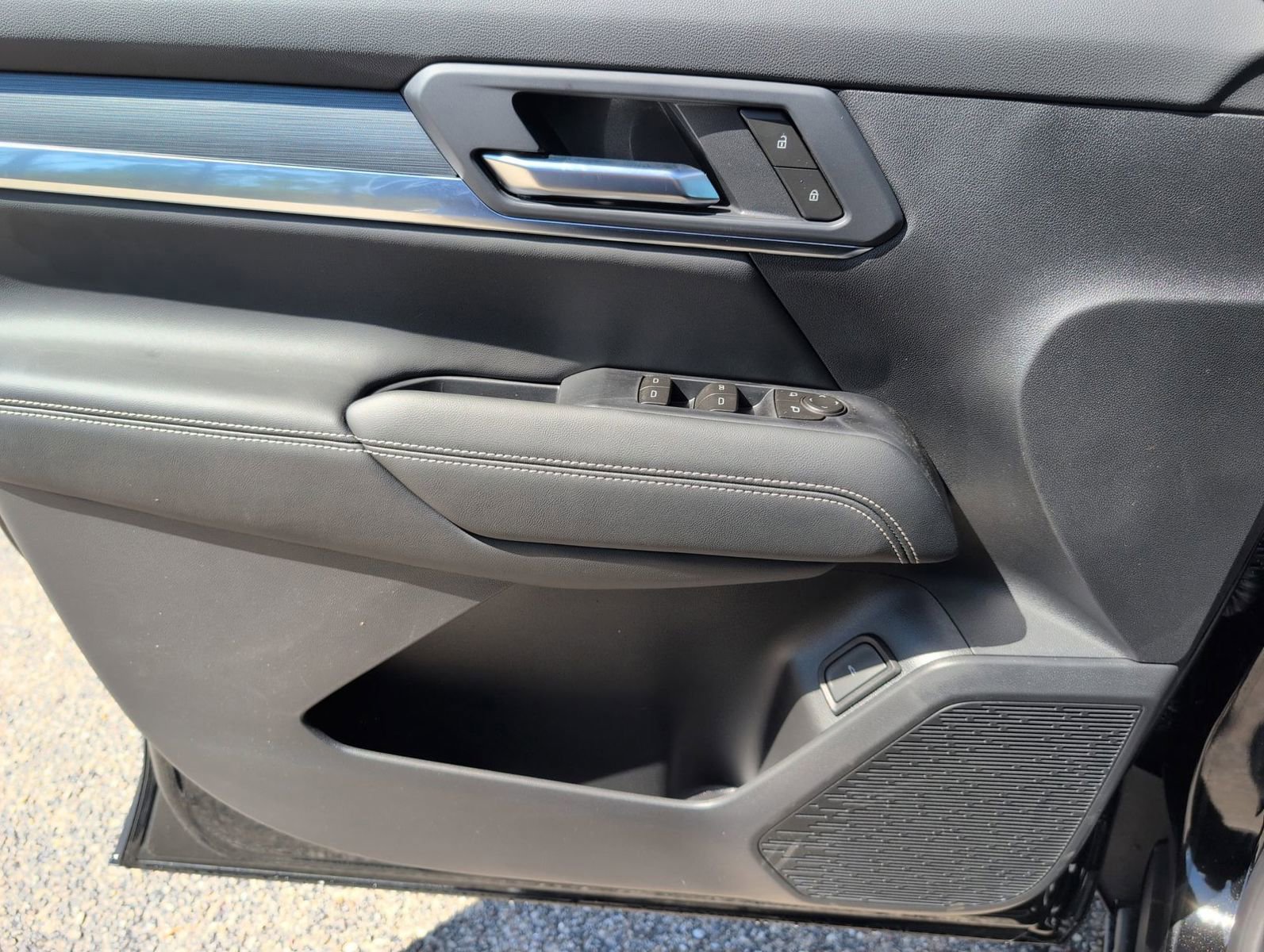 New 2026 GMC Terrain Elevation w/ Elevation Premium Package image 15