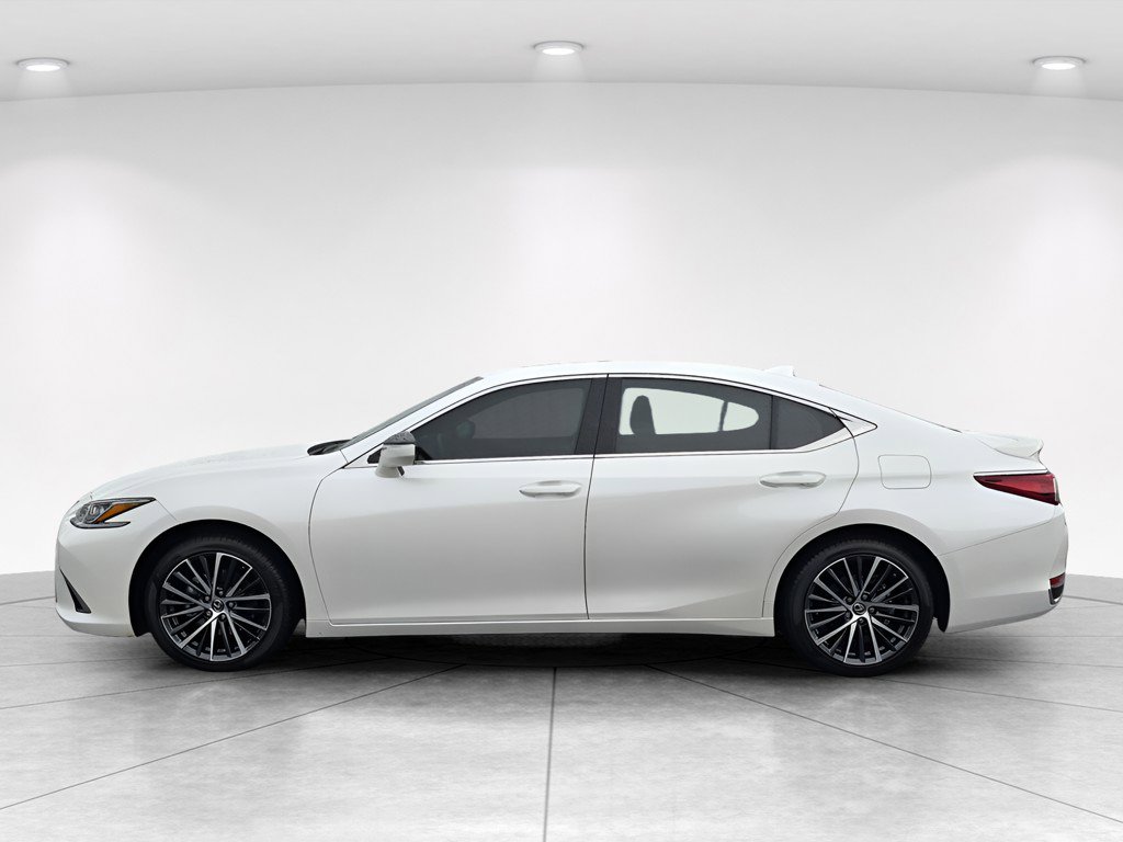 Used 2025 Lexus ES 300h w/ Premium Package FWD image 3