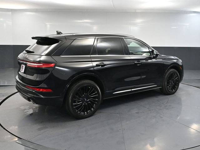 Used 2022 Lincoln Corsair Reserve w/ Equipment Group 201A image 6