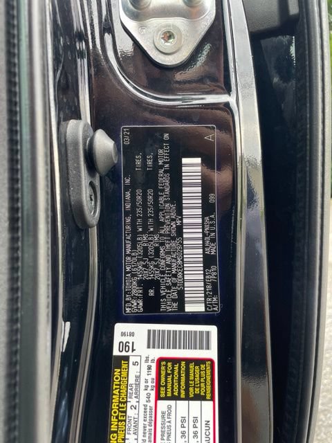 Used 2021 Toyota Sienna XSE w/ XSE Plus Package FWD image 27
