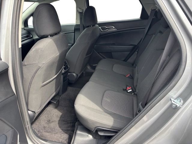 Certified 2023 Kia Sportage LX image 12