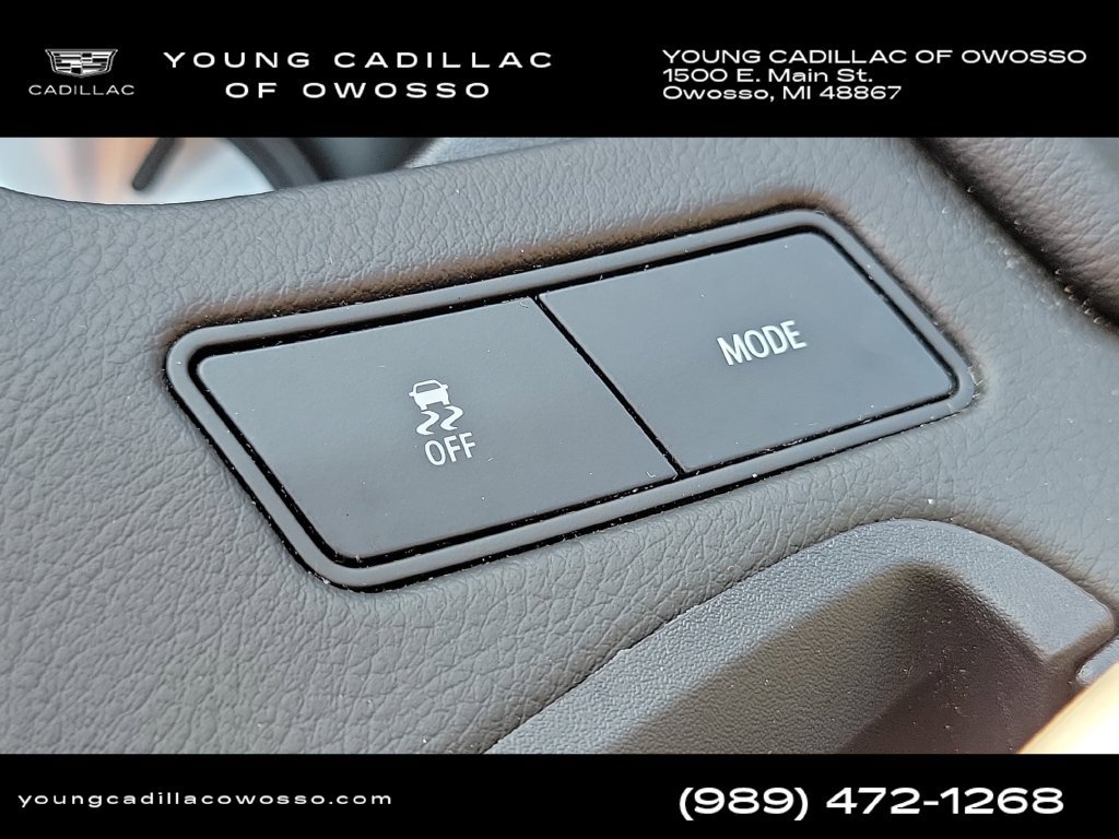 Certified 2026 Cadillac XT5 Sportv w/ LPO, Floor Liner Package AWD/4WD image 24