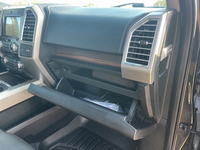 Used 2016 Ford F150 Lariat w/ Equipment Group 502A Luxury image 59