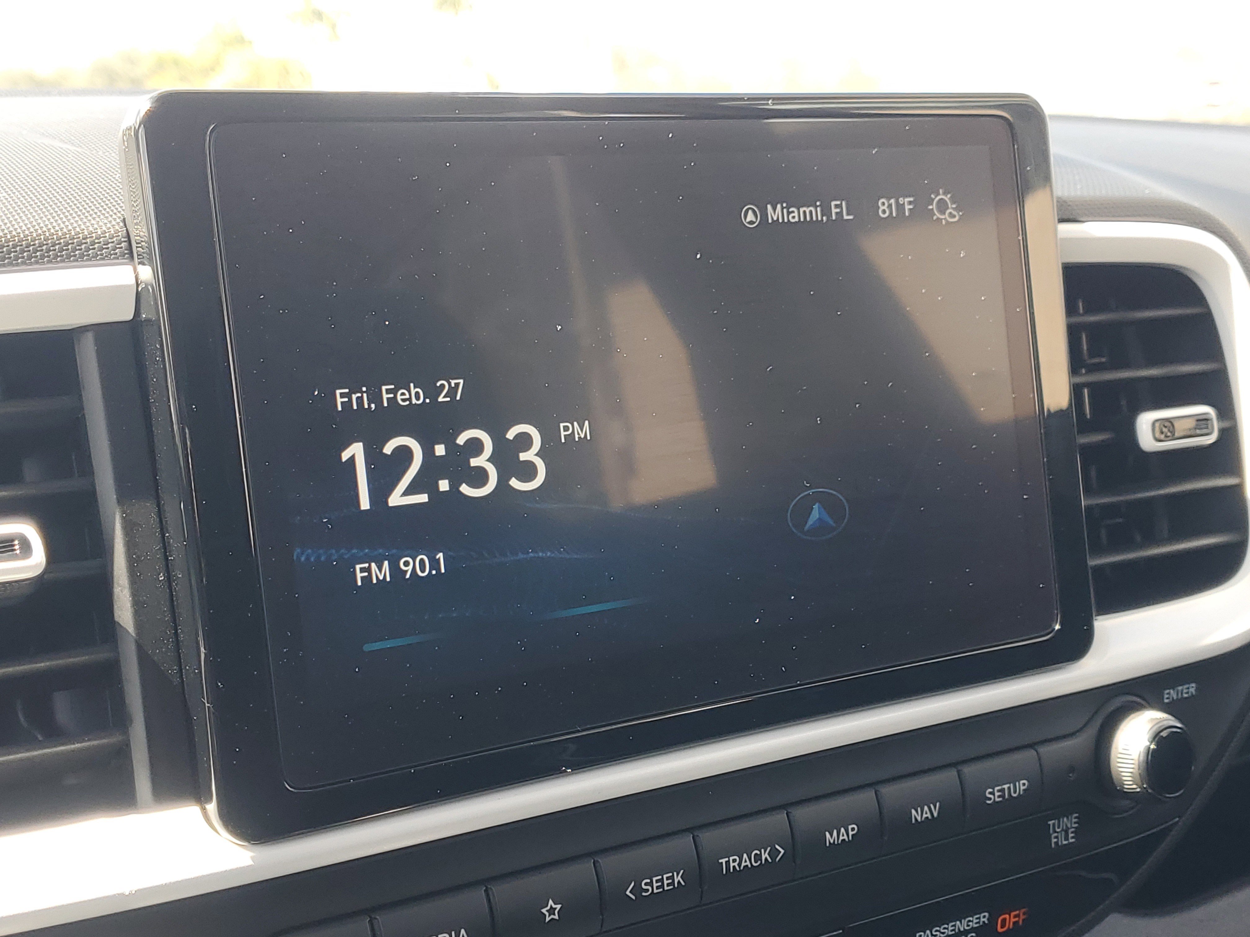 Used 2023 Hyundai Venue Limited image 26