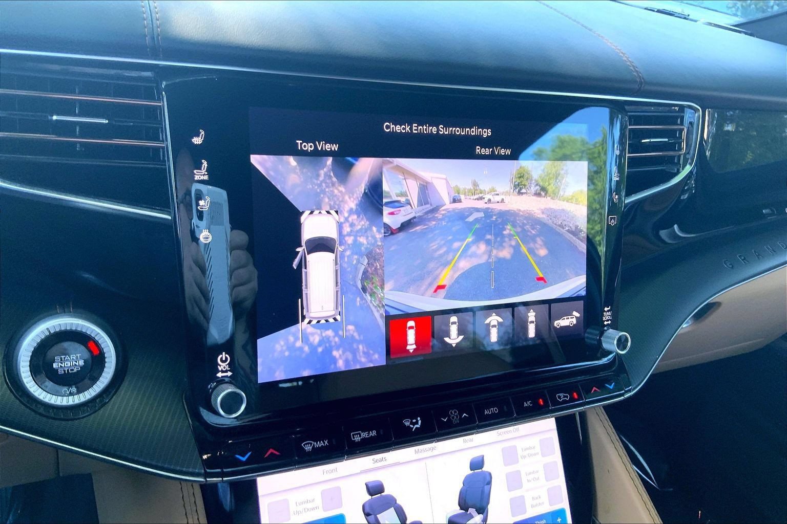 Certified 2025 Jeep Grand Wagoneer Series III w/ Rear Seat Video Group 1 AWD/4WD image 23