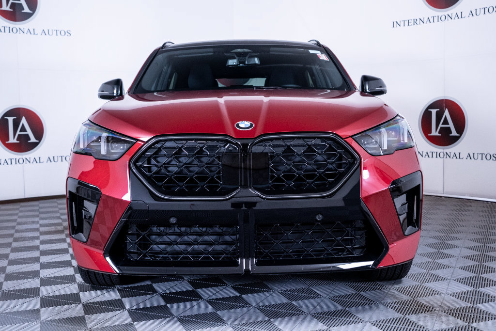 New 2026 BMW X2 xDrive28i w/ Technology Package AWD/4WD image 2