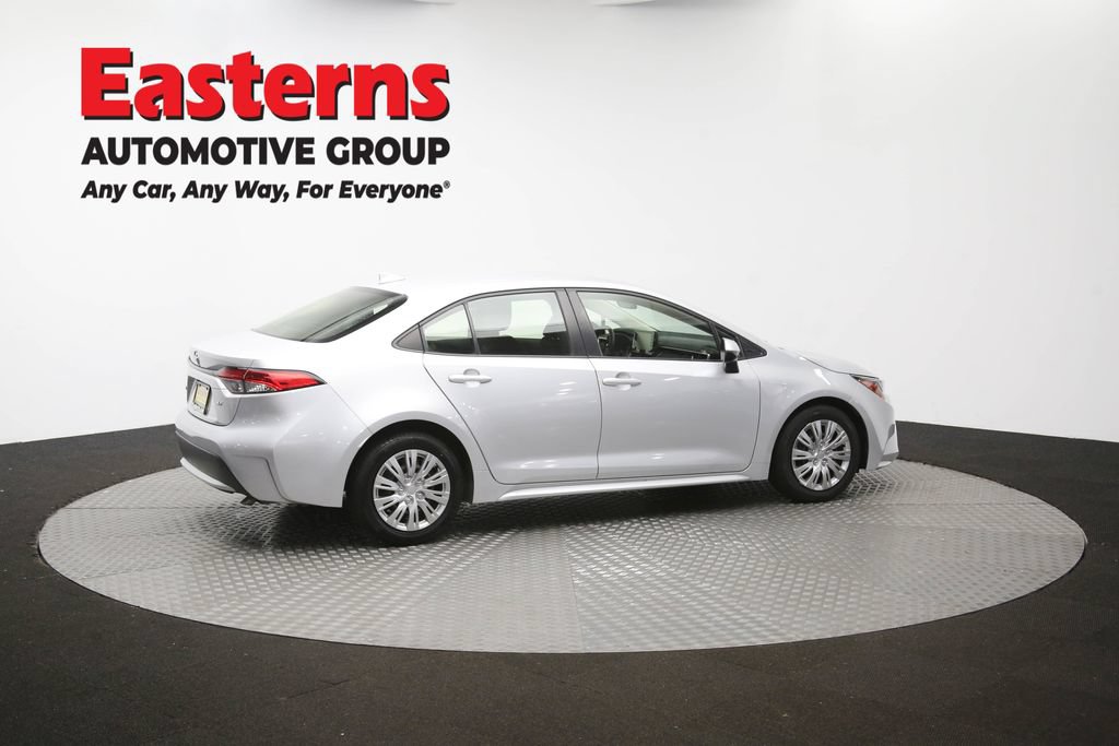 Used 2022 Toyota Corolla LE FWD image 43