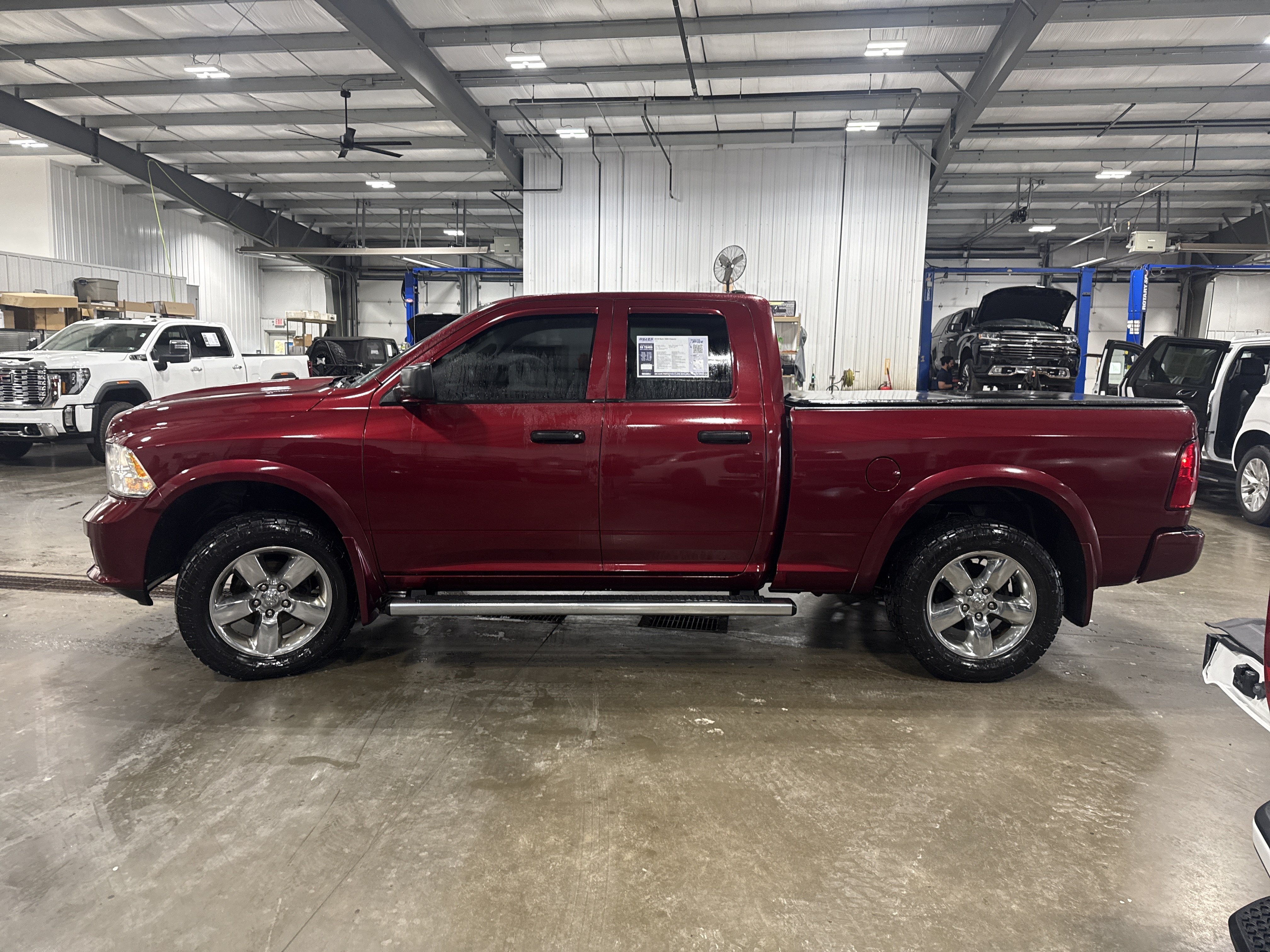 Used 2019 RAM 1500 Express AWD/4WD image 5