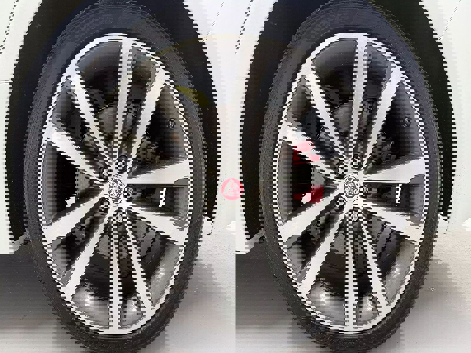 Used 2018 Jaguar XF S image 36