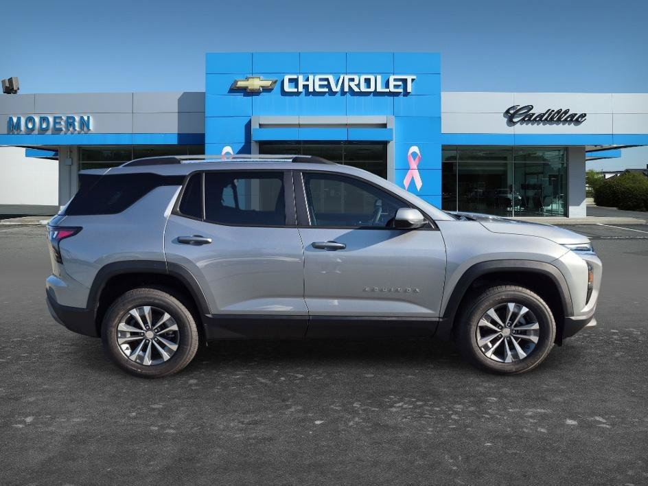 New 2027 Chevrolet Equinox LT FWD image 6