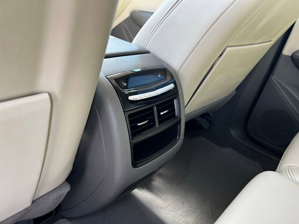 Used 2023 Cadillac XT5 Premium Luxury w/ Technology Package image 29