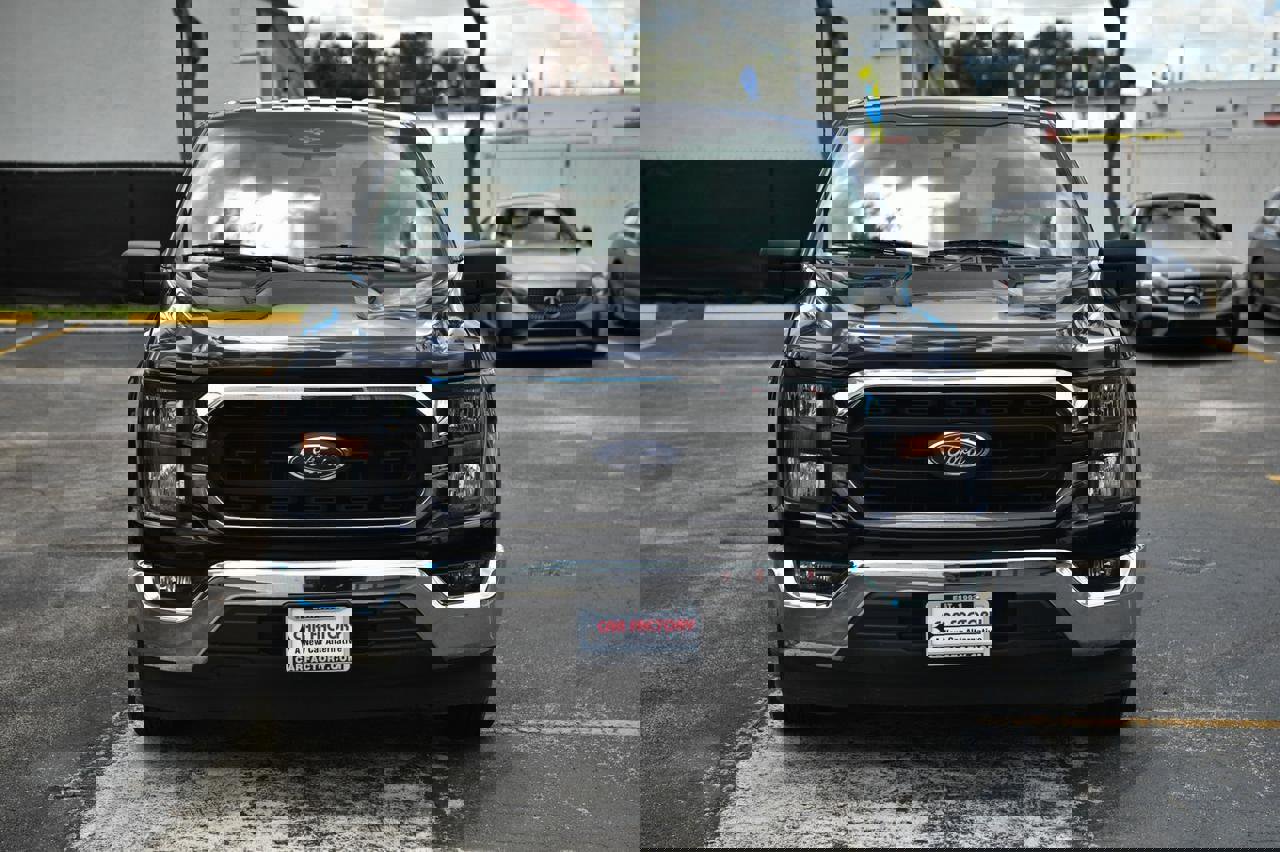 Used 2023 Ford F150 XLT image 2