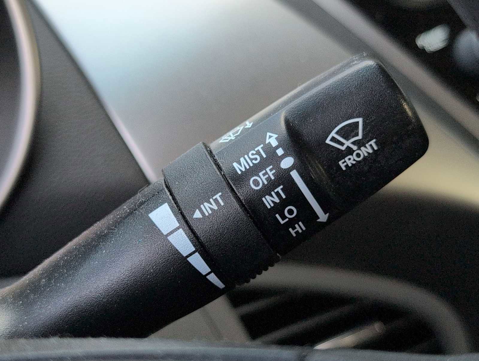 Used 2013 Hyundai Elantra GLS w/ Preferred Pkg image 25