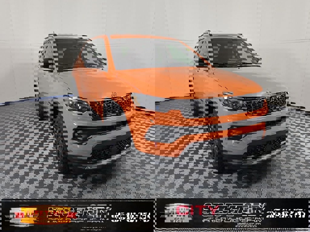 New 2026 Jeep Compass Latitude